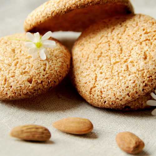 Для приготовления галетного печенья не используются слишком сытные и аллергенные компоненты