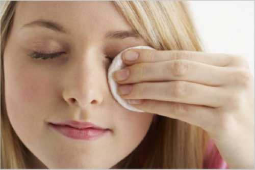 Например, дёргающееся веко может быть индивидуальной реакцией на использование капель для глаз или носа, а также антигиста минных препаратов и антидепрессантов